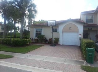 11750 NW 47th Dr, Coral Springs, FL 33076