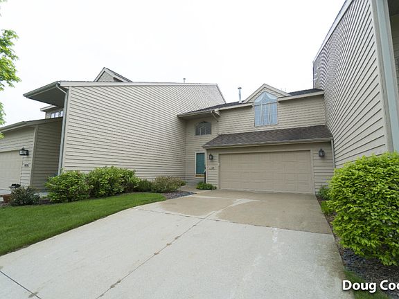 3rd image of 1638 W Harbour Towne Cir #138