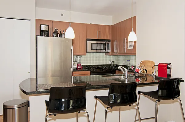 Sold by Platinum Realty Group | media 1