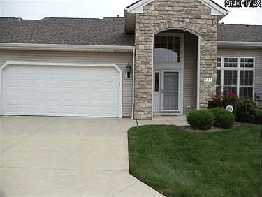 1st image of 437 Creekside Dr