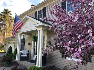 1620 Lord Rd, Fairview, PA 16415