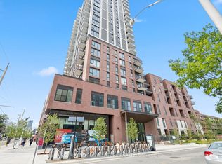 10 Oak St #2103, Toronto, ON M5A 0Z1