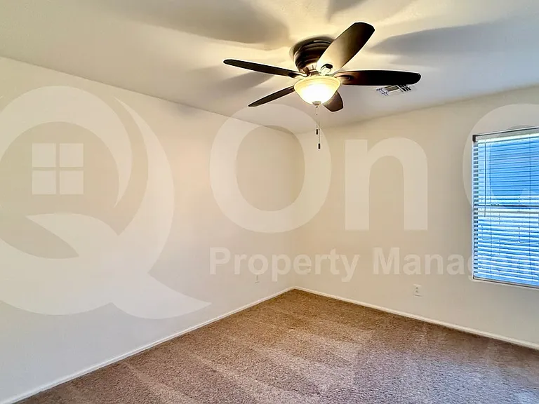 42259 W Chisholm Dr — Photo 19