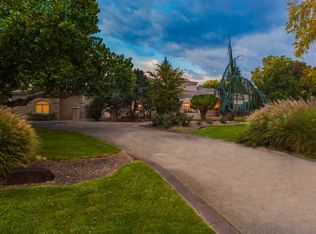 5820 Padre Roberto Rd NW, Los Ranchos De Albuquerque, NM 87107