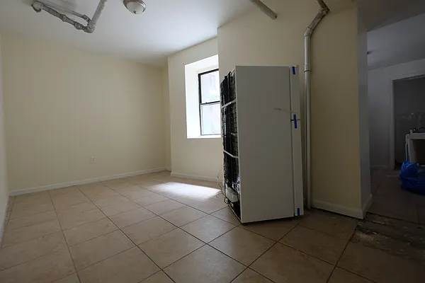 Rented by Keller Williams NYC | media 18