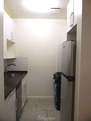 Rented by City Connections Realty | media 17