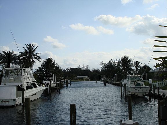 Canal View East Exsposure