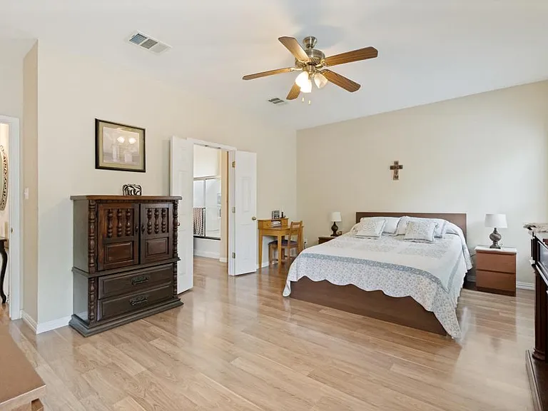 903 Ranchero Rd — Photo 9