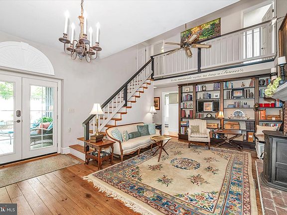 5th image of 14775 Charmian Rd #1