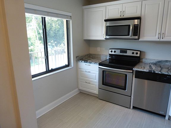 2nd image of 1101 Rosemary Ct #A-202