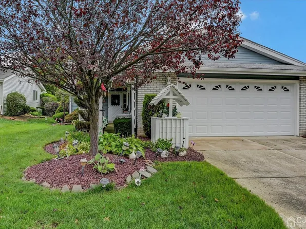 251A Doremus Dr, Monroe Township, NJ 08831