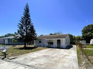 1173 W 33rd St, Riviera Beach, FL 33404