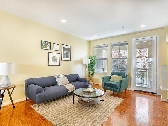 2nd image of 965 Luz Del Sol Loop