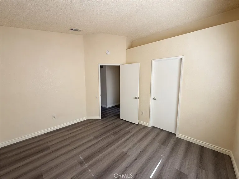 16893 Glennaire Ave — Photo 8