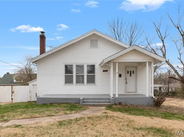810 January Ave, Saint Louis, MO 63135