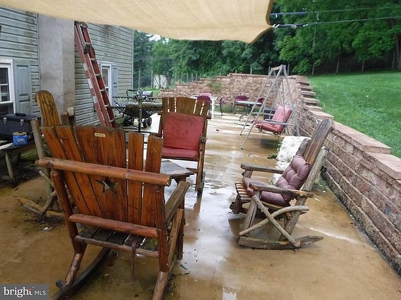 3rd image of 2106 Jericho Rd