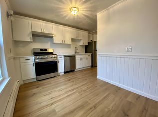 66 Elm St APT 2, Cambridge, MA 02139