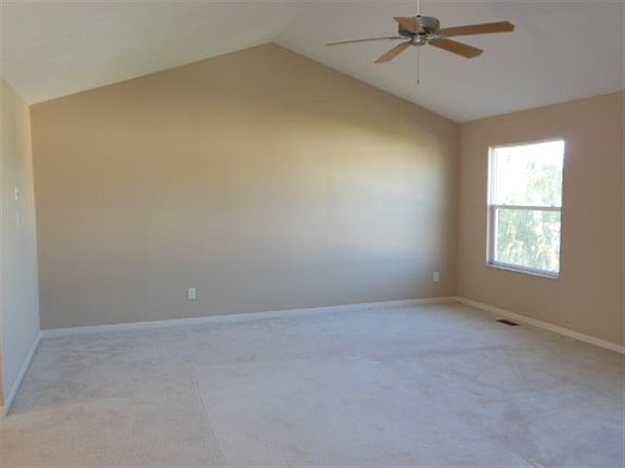 2nd image of 921 Fortkort Dr