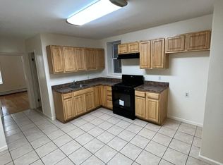 640 Avenue C APT 2R, Bayonne, NJ 07002