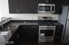 194 Bloomfield Ave #3A — Photo 3