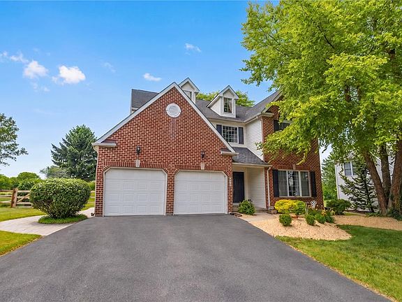 2nd image of 3254 Watermill Dr