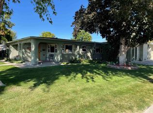 810 N 9th St E, Mountain Home, ID 83647
