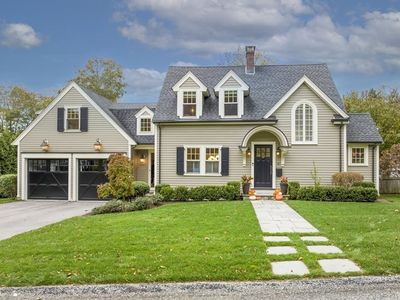 16 Clifton Rd, Wellesley, MA, 02481