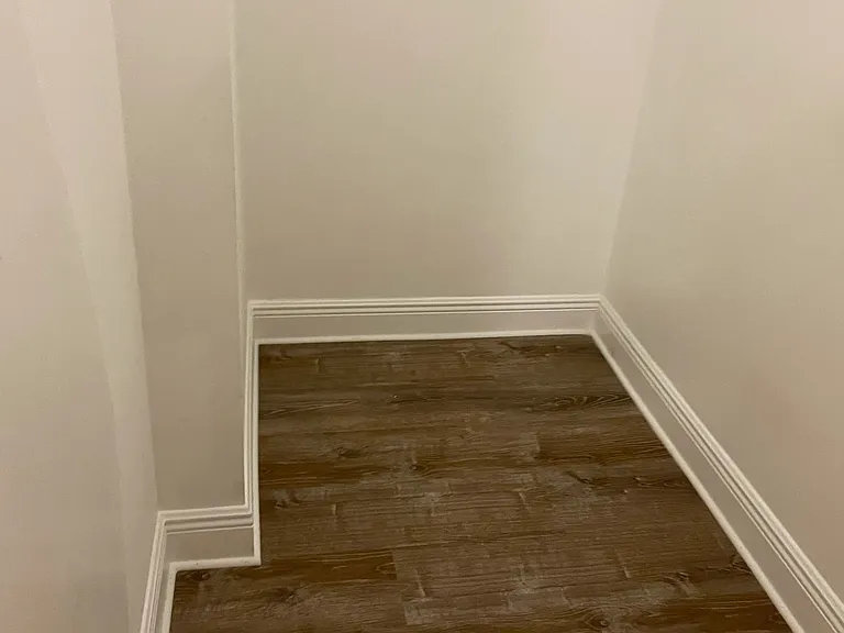 Master Bed Closet - Previous Listing Picture