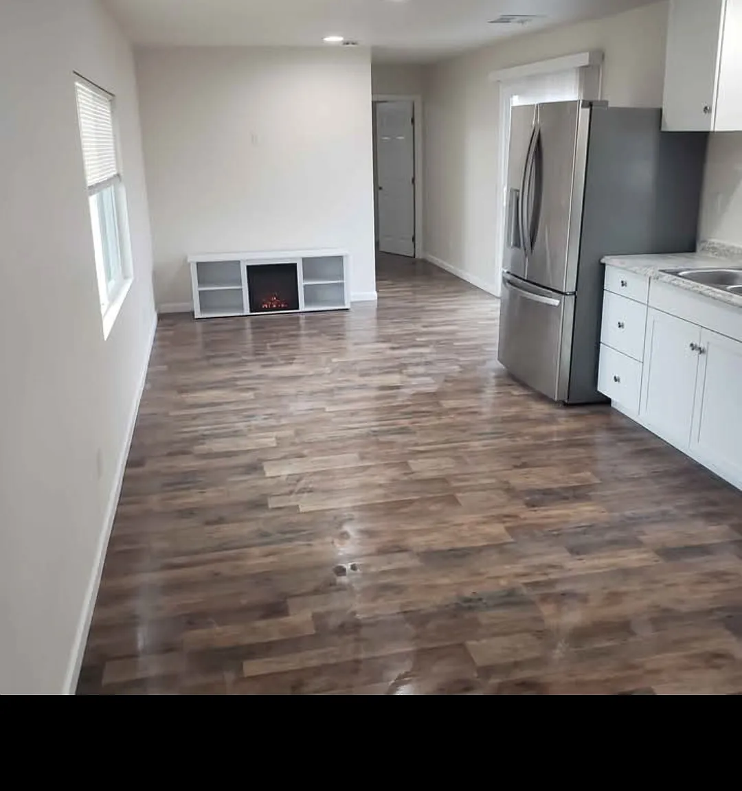 2 bed, 850 sqft, $2,000 — Photo 4