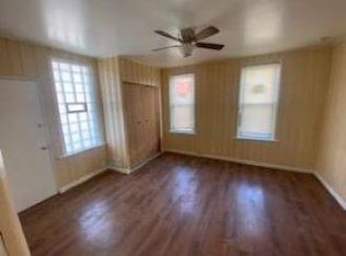 16 W 111th St, Chicago, IL 60628