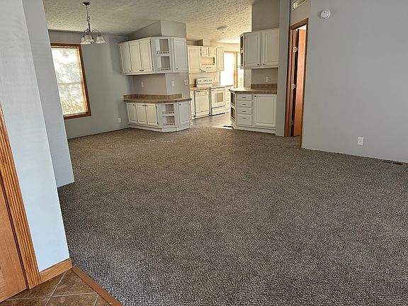 2nd image of 487 Spanish Oak Ln #487