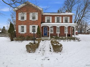 6100 Railroad St, Clarence Center, NY 14032