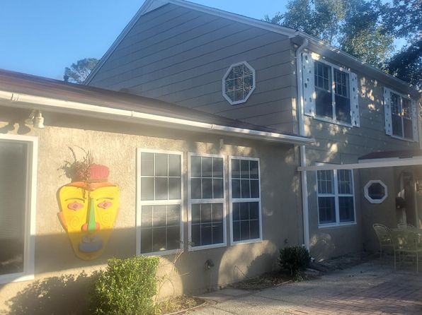 115 Colonial Dr #2