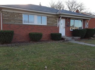 24885 Beck Ave, Eastpointe, MI 48021