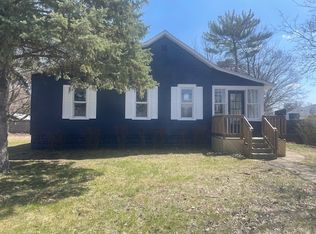 410 E Railroad St, Dowagiac, MI 49047