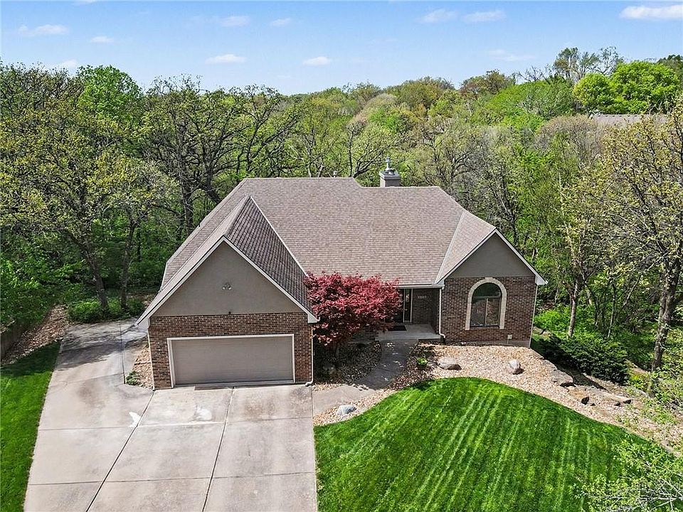 1st image of 2401 SW Whispering Creek Ct