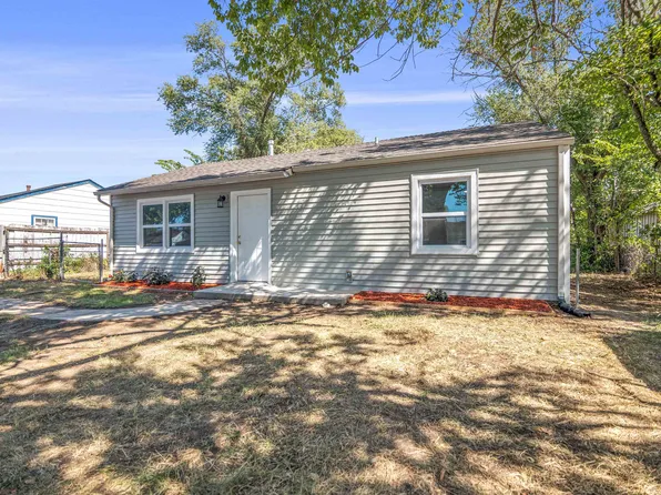 4530 S Juniper St, Wichita, KS 67216