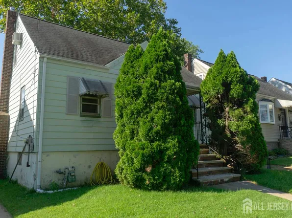46 Southside Ave, South River, NJ 08882