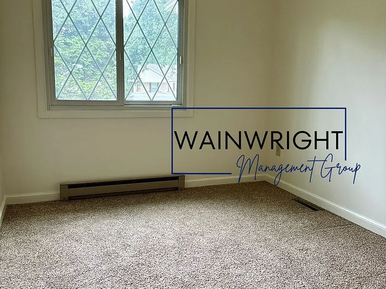 2531 Scruggs Rd — Photo 6