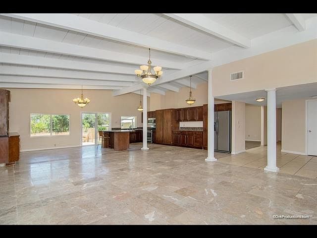 1st image of 8238 Rockview Dr