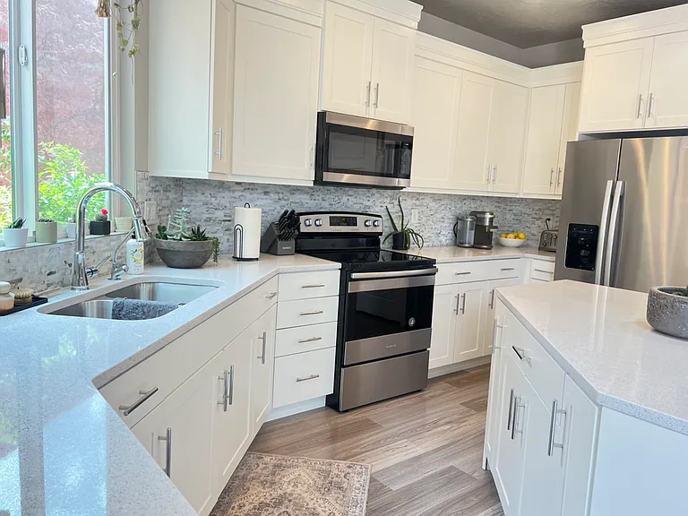 438 N Stone Mountain Dr #38 — Photo 5
