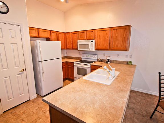 5th image of 3430 E Gleneagle Pl