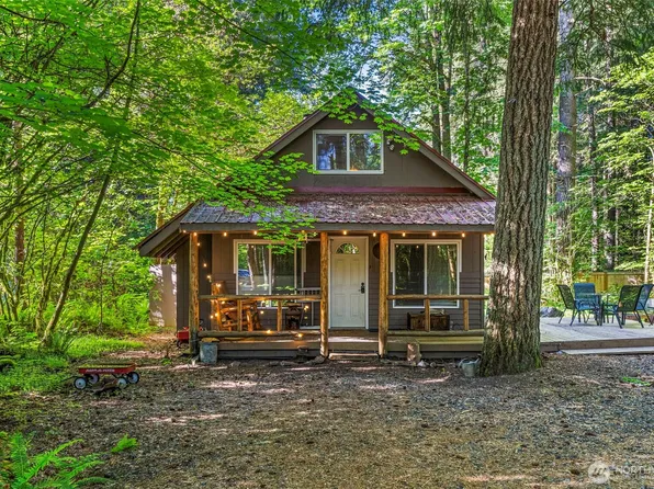 139 Mount Rainier Drive, Packwood, WA 98361