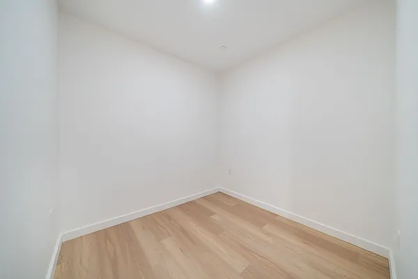 Rented by Carroll Development Leasing LLC | media 6