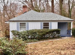 1420 Gentry Ln, Charlottesville, VA