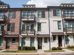 220 Napa Dr, Woodstock, GA 30188