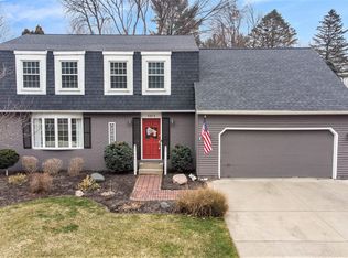 5315 Squires Manor Rd, Jackson, MI 49201