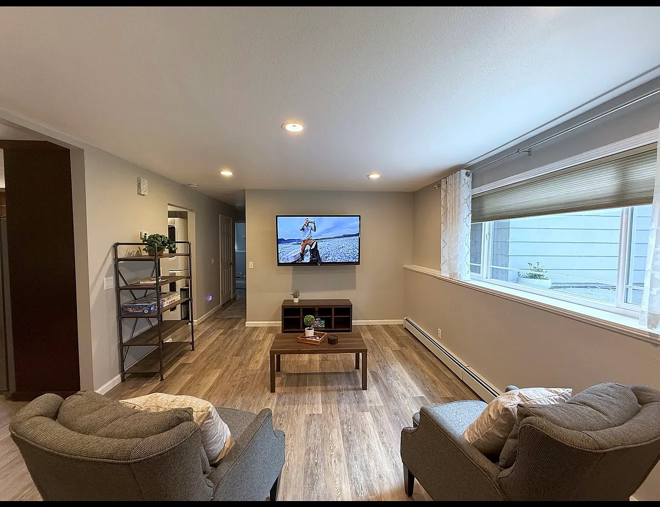 2 bed, 1000 sqft, $2,250 — Photo 1