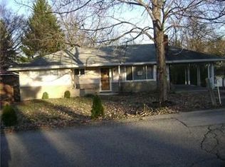 2902 26th Ave, Beaver Falls, PA 15010