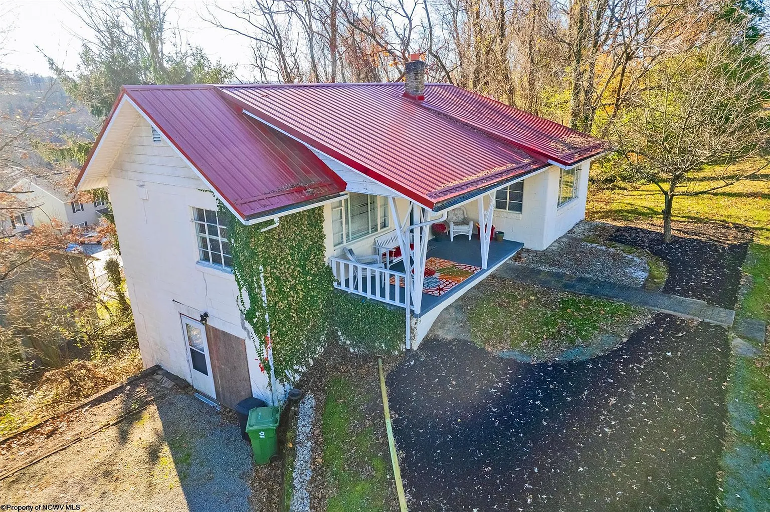 608 Morgan St photo 1
